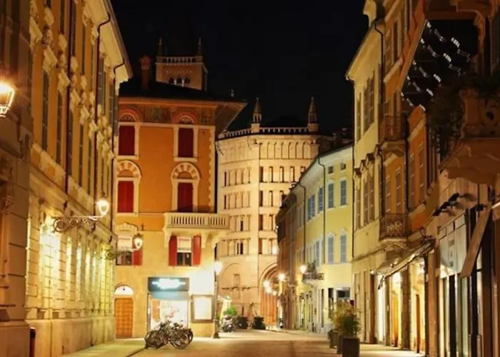 Palazzo Altavilla Executive Apartament *